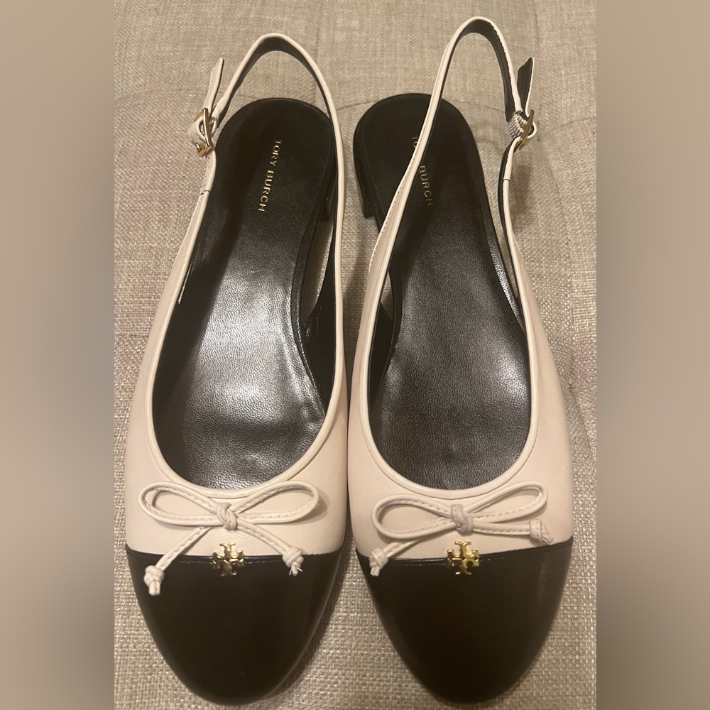 Tory Burch Cap-toe slingback Flats in Black and Cream new no box!